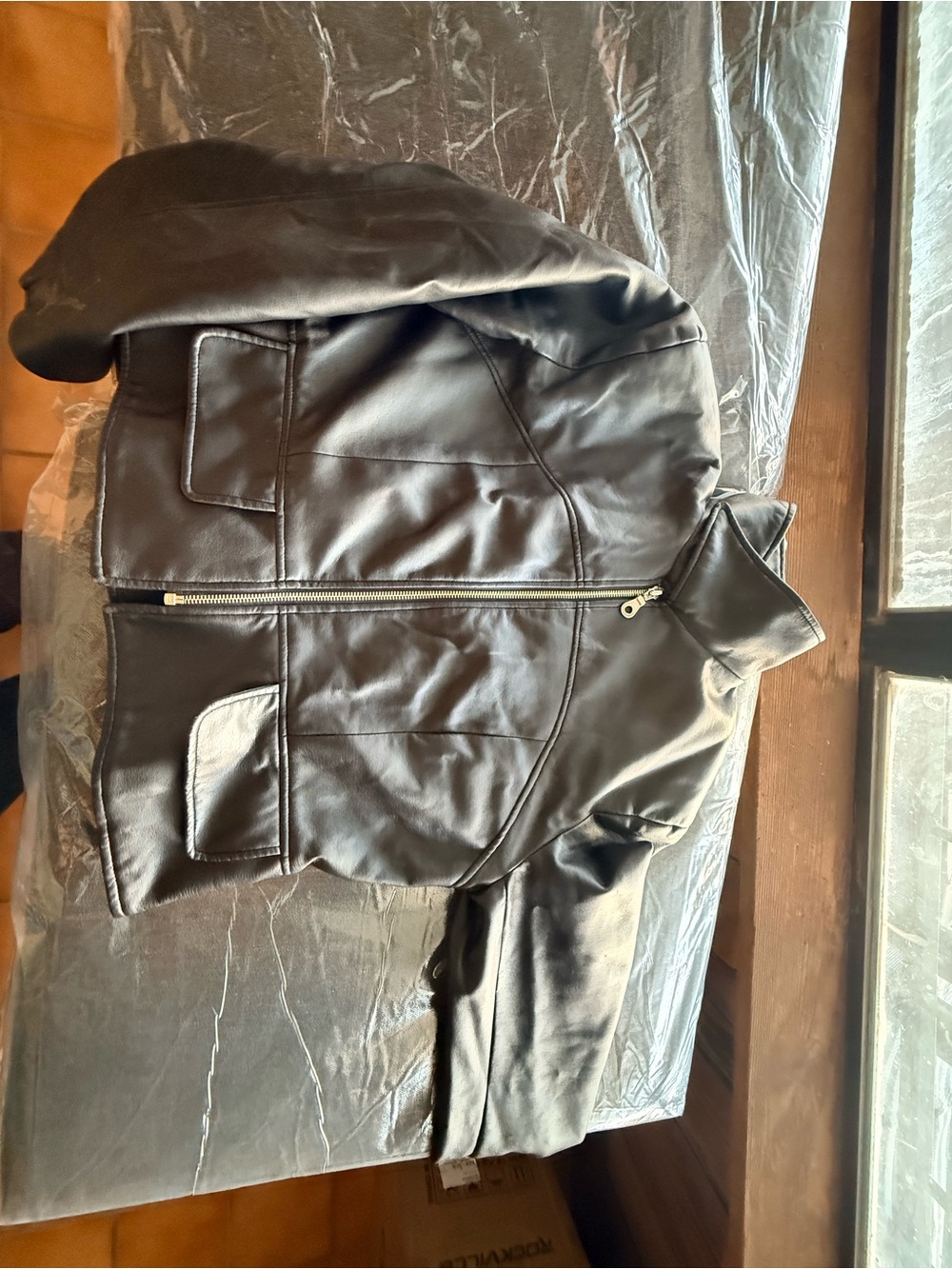 Classic Black Womens Crop Leather Zip Jacket